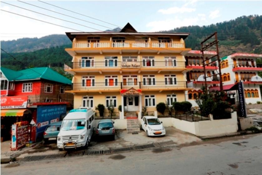 Hotel Mohan Palace Manali  Ngoại thất bức ảnh