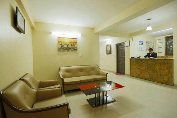 Hotel Mohan Palace Manali  Ngoại thất bức ảnh