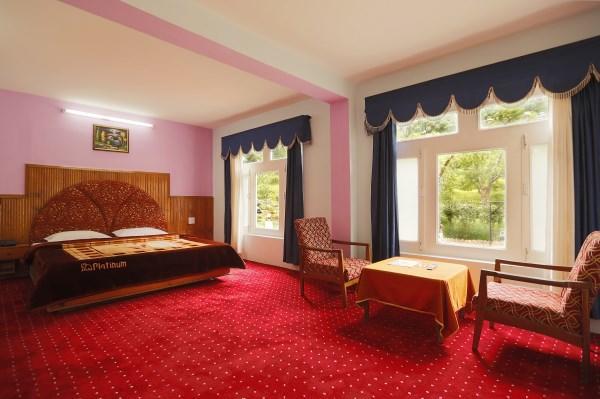 Hotel Mohan Palace Manali  Ngoại thất bức ảnh